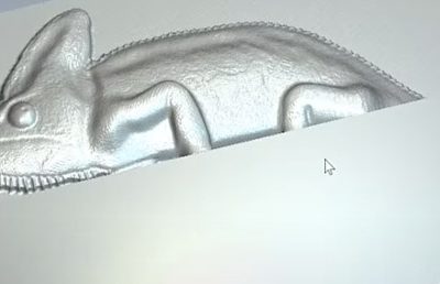 Machining a relief in sections
